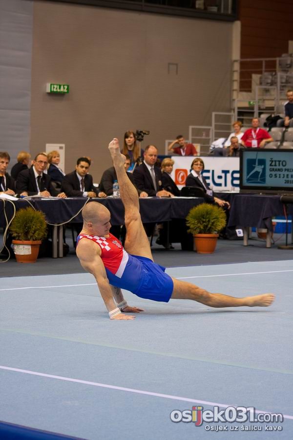 Gimnastika

[url=http://www.osijek031.com/osijek.php?najava_id=27508]Žito Grand Prix Osijek 2010.[/url]

Foto: Tomislav Kelić [Rumpelstilskin]

