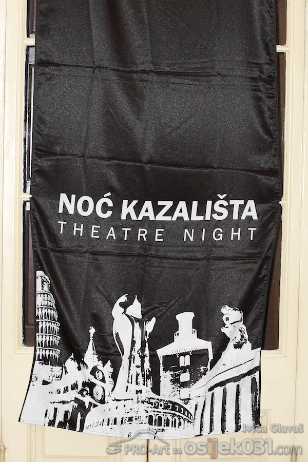 Noć kazališta 2010.

Foto: Ivica Glavaš [Pro-Art]

