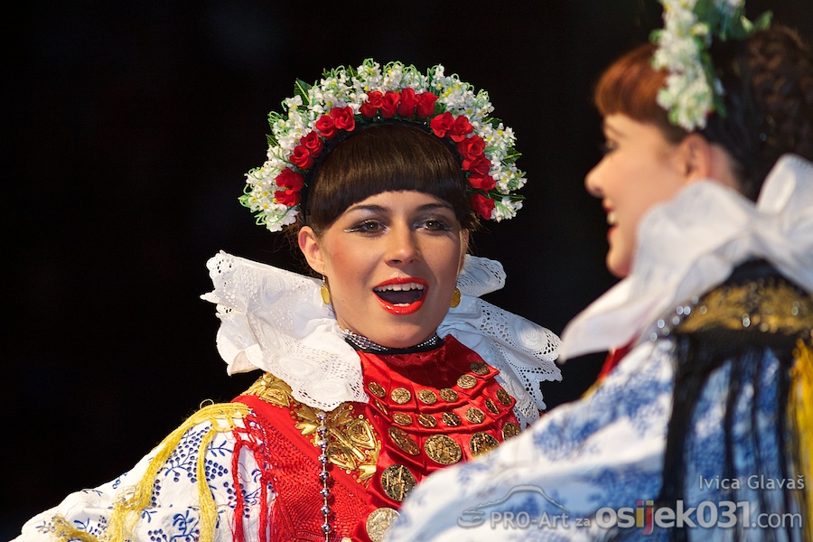 Lado - ansambl narodnih plesova i pjesama Hrvatske

Foto: Ivica Glavaš [Pro-Art]

