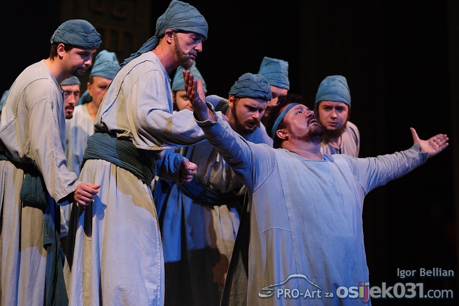 [url=http://www.osijek031.com/osijek.php?topic_id=34579]HNK u Osijeku: opera Nabucco - glazbeni dogaaj sezone![/url]

Foto: Igor Bellian [Pro-Art]

