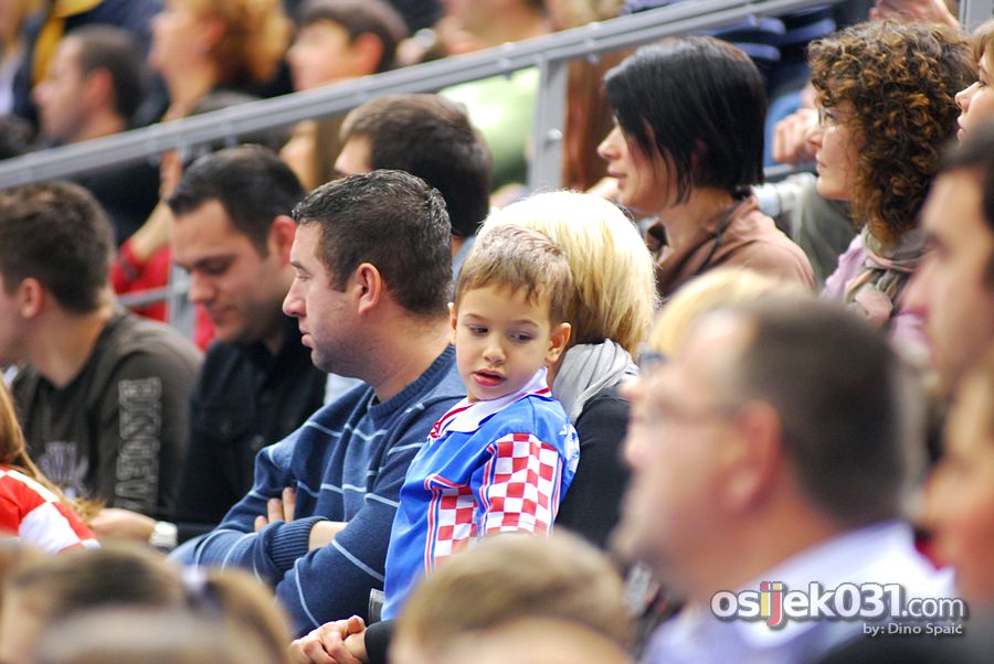 [url=http://www.osijek031.com/osijek.php?topic_id=35974]Croatia Cup 2012: Kauboji pobijedili i Slovake! [32:23[/url]

Foto: Dino Spai

