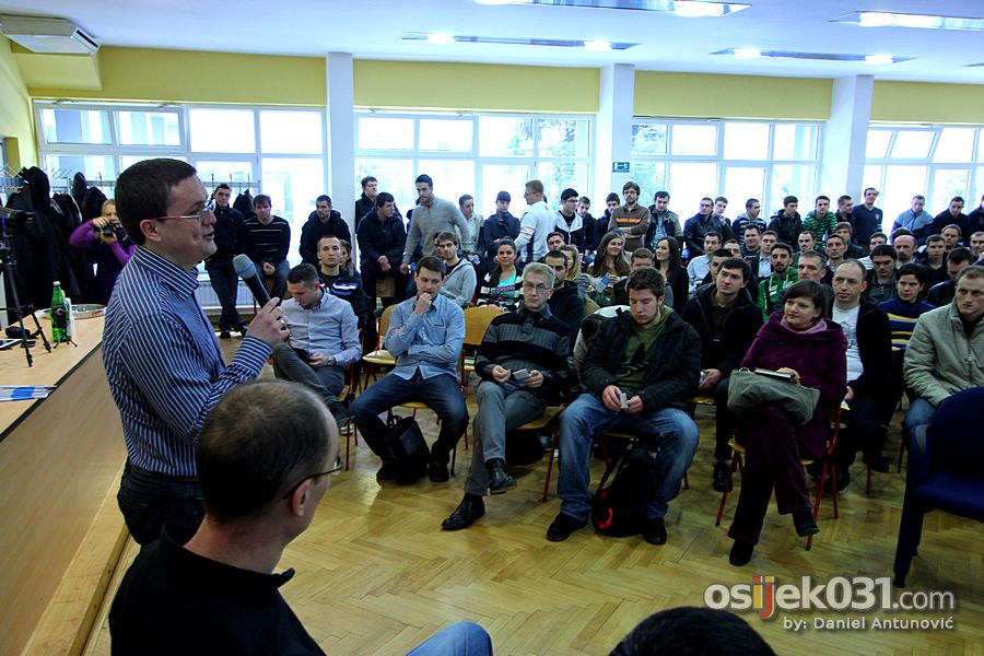 [url=http://www.osijek031.com/osijek.php?topic_id=36708]Osijek Software City: 