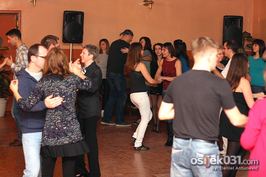 [url=http://www.osijek031.com/osijek.php?topic_id=36952]Hotel Royal: Fiesta latina party & besplatna salsa radionica [FOTO][/url]

Foto: Daniel Antunovi

