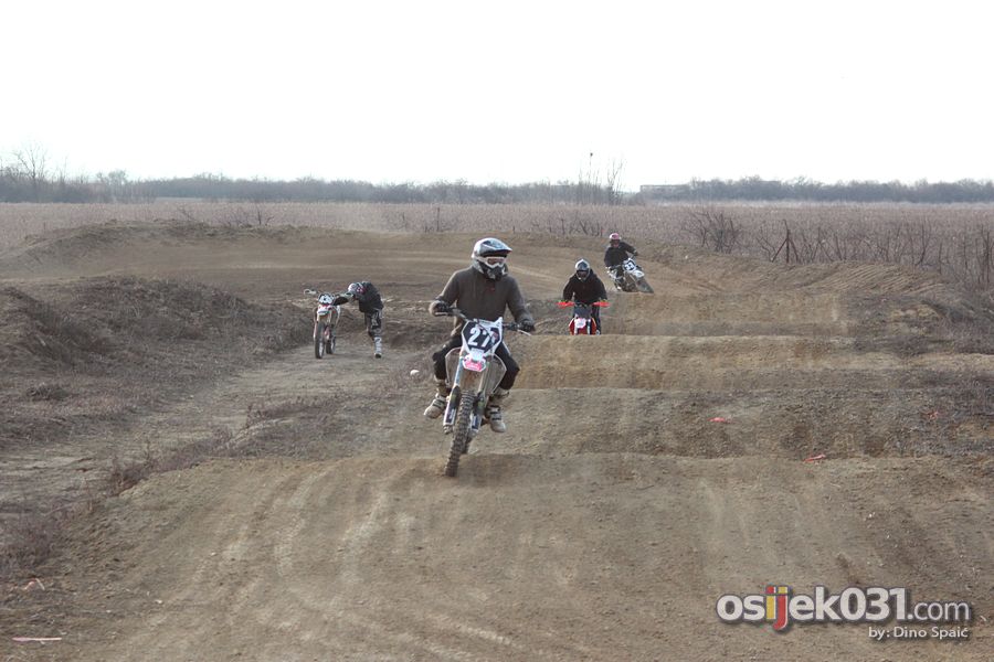 [url=http://www.osijek031.com/osijek.php?topic_id=37276]Motocross staza: uskoro motocross utrke u Osijeku! [/url]

Foto: Dino Spai

