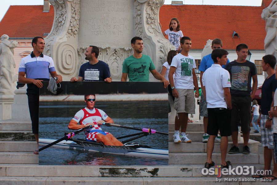David Sain - docek u Osijeku!

Foto: Mario Sabolic - Saba

Kljune rijei: david sain veslanje iktus olimpijada