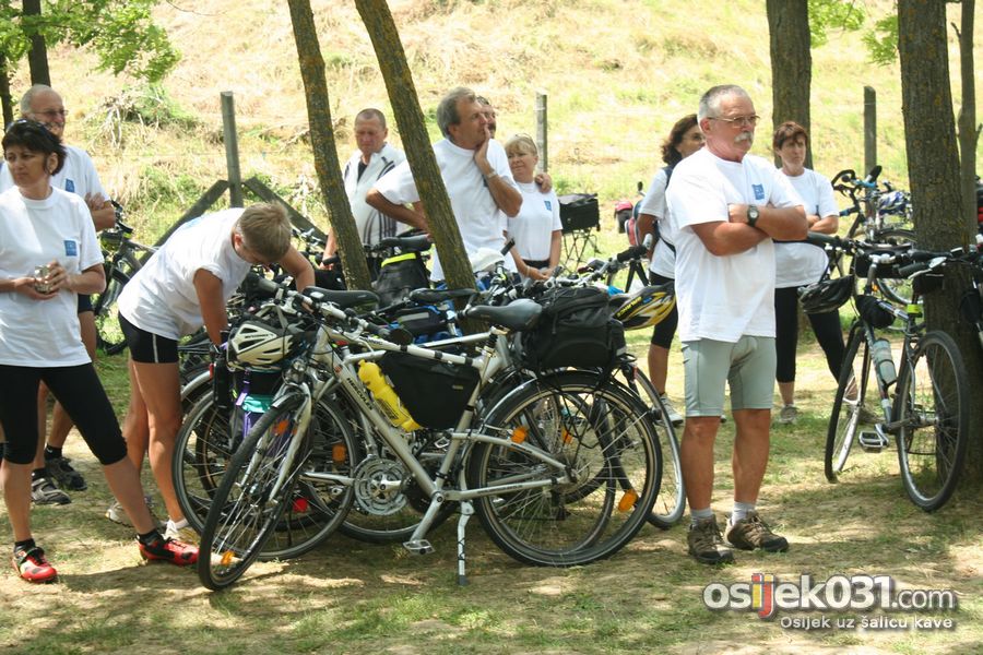 [url=http://www.osijek031.com/osijek.php?topic_id=45844][FOTO] Odrana biciklijada bikE.U Osijek-Peuh[/url]

Foto: Igor ukovi - Chule

