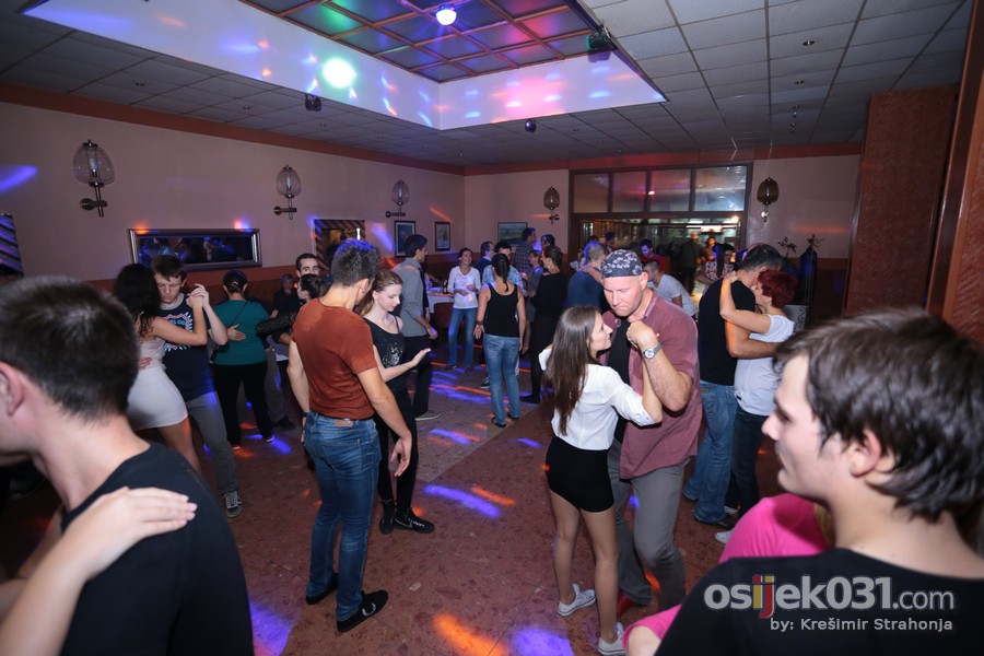 We all love 80s and 90s i I love Salsa za Enu arac

[url=http://www.osijek031.com/osijek.php?topic_id=47081]Humanitarni party 