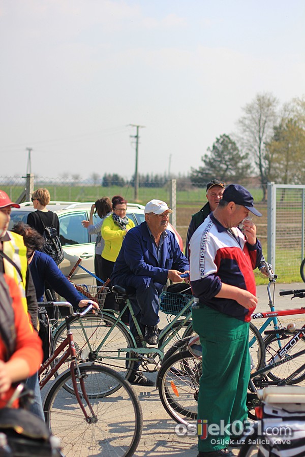 [url=http://www.osijek031.com/osijek.php?topic_id=50436][FOTO] Odr�ana prva biciklijada pod nazivom 