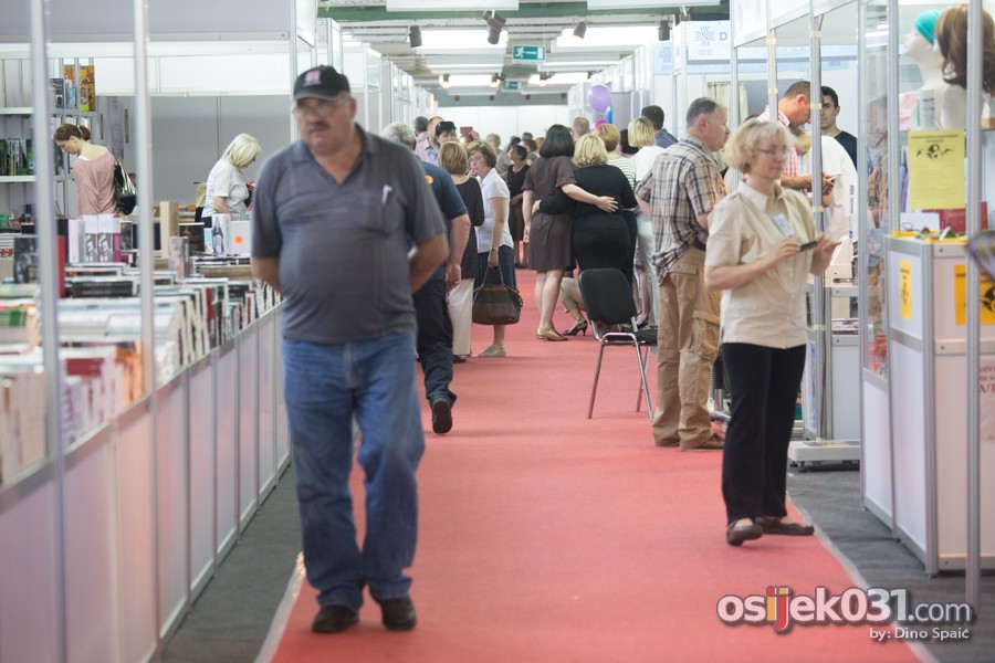 [url=http://www.osijek031.com/osijek.php?topic_id=51410][FOTO] Na Pampasu otvoren SOMIDOM Expo 2014.[/url]

Foto: Dino Spai

