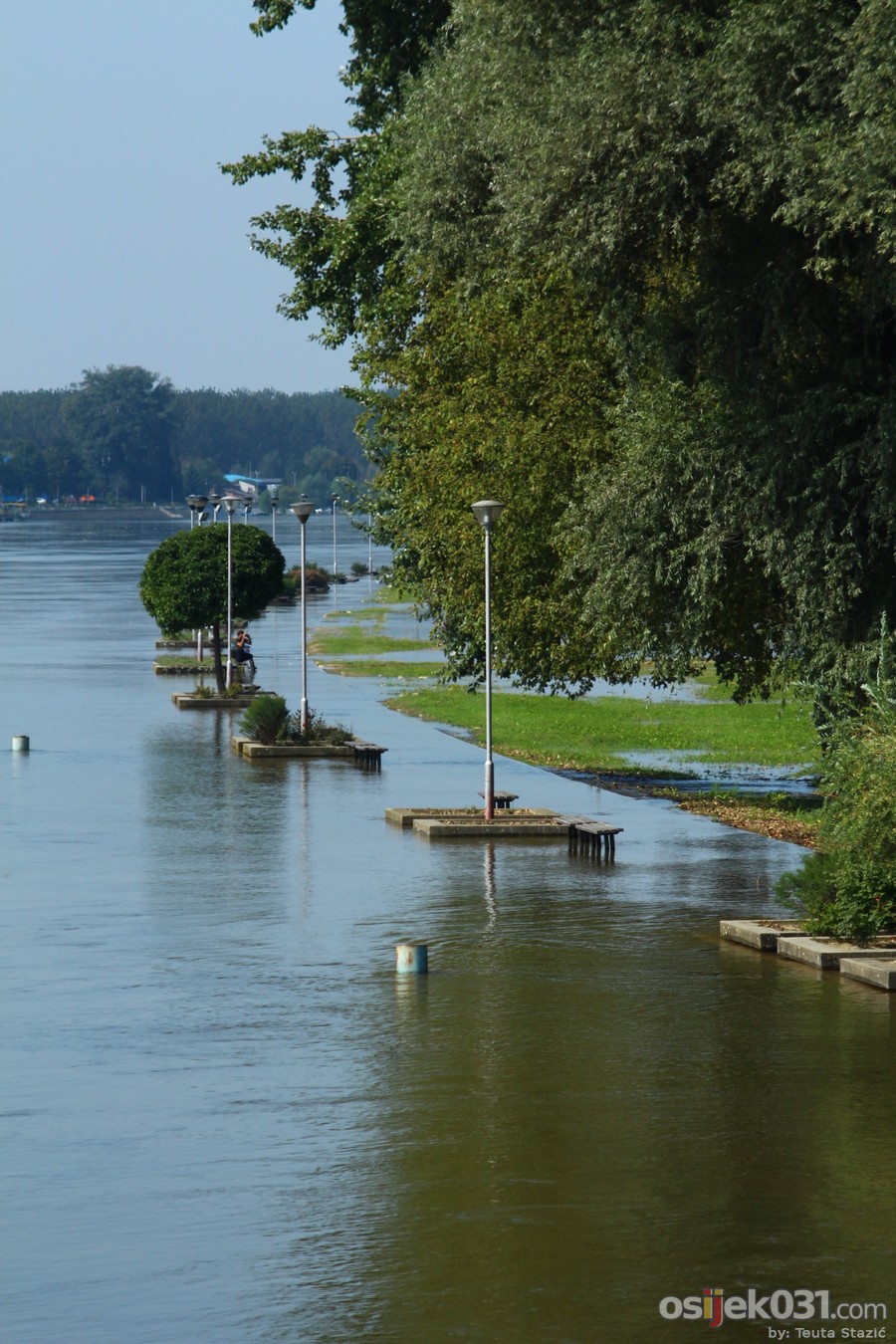 Drava se izlila [poplava, rujan 2014. #1]

Kljune rijei: drava poplava