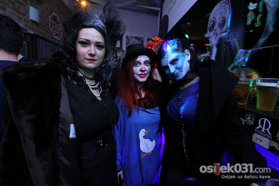 Exit

[url=http://www.osijek031.com/osijek.php?topic_id=53670][FOTO] Halloween Osijek [2014.] - Lude maske obiljeile Halloween[/url]


