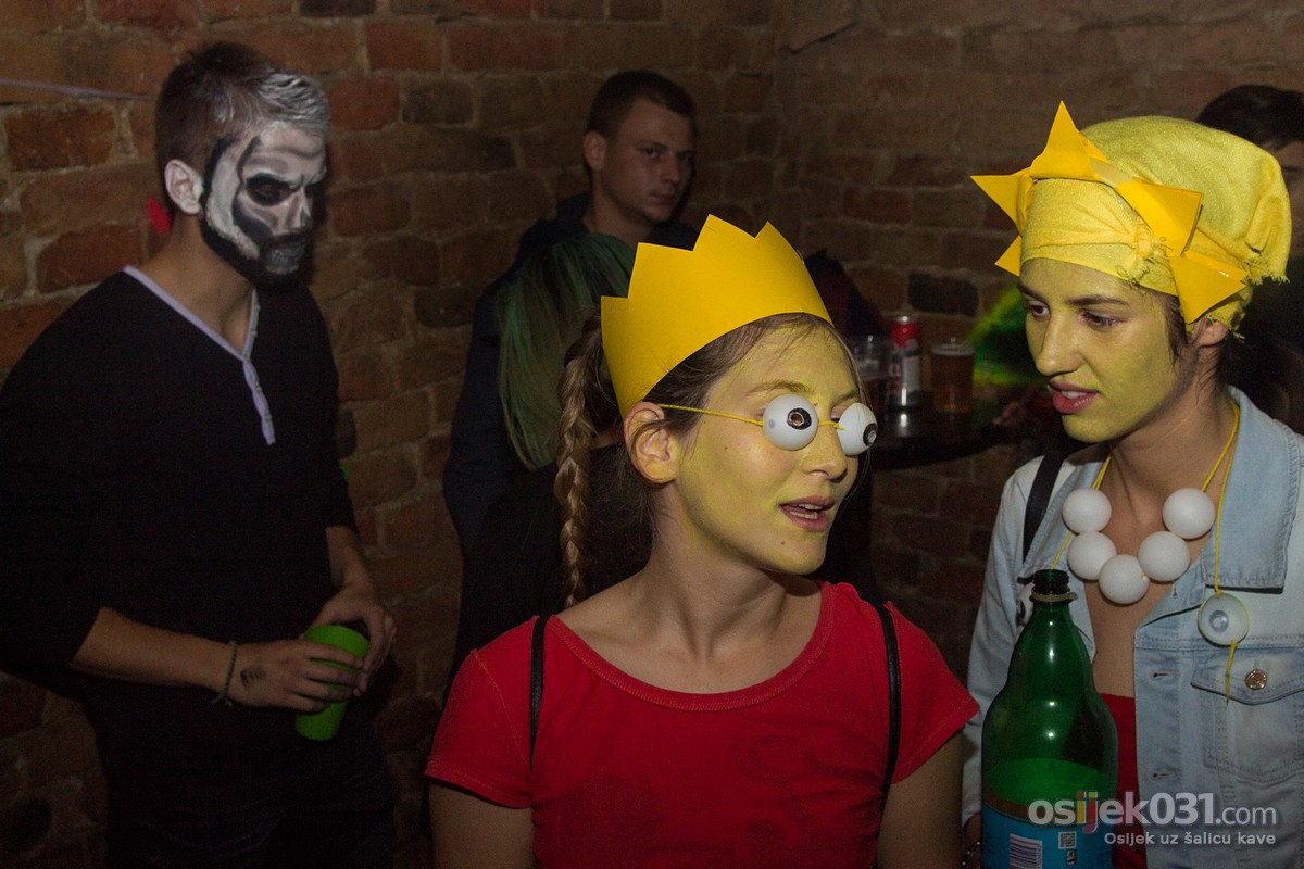 Halloween 2016. - Epic

Info: [url=http://www.osijek031.com/osijek.php?topic_id=64614][FOTO] Halloween u Osijeku [2016.] : Plan B, Exit, Epic, Matrix, Fort Pub i Tufna[/url]

