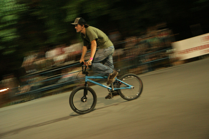 Bajker

Photo: sikki

Kljune rijei: osijek pannonian challenge biker bajker