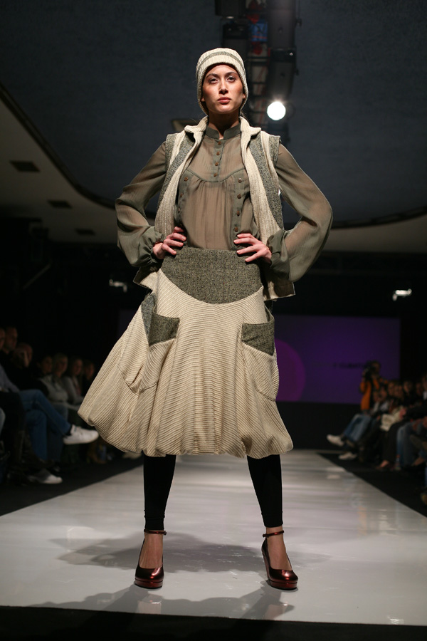 foto: sikki

Kljune rijei: Fashion Incubator Sweetness