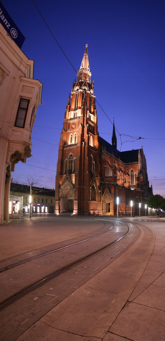 Osijek nou

Foto: [b]Vladimir ivkovi[/b]
[email]oriontrail@gmail.com[/email]

Kljune rijei: osijek nocu katedrala