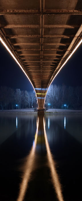 Osijek nou

Foto: [b]Vladimir ivkovi[/b]
[email]oriontrail@gmail.com[/email]

Kljune rijei: Osijek nocu pjesacki most