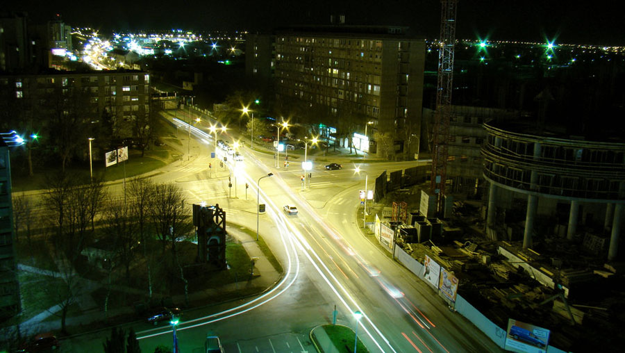 Osijek streets

Foto: [b]Alek Sarkanjac[/b]

Kljune rijei: osijek noc ulice svjetla
