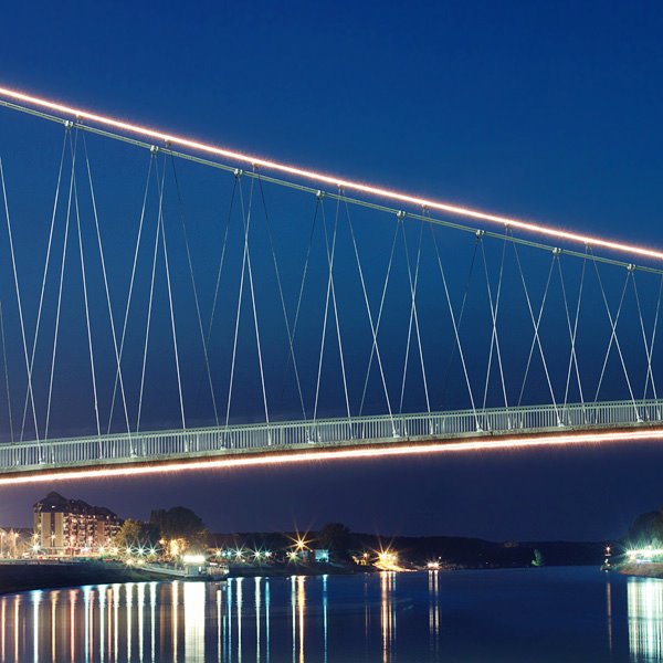 Most

Foto: [b]Vladimir ivkovi[/b]

Kljune rijei: most