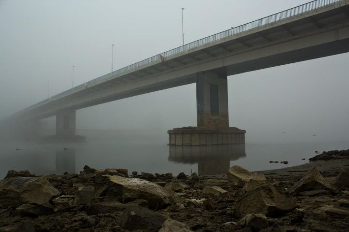 Most u magli

Foto: [b]Mario A. Benc[/b]

Kljune rijei: most magla