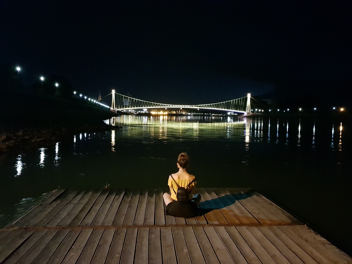 Uivanje u ljetu

Foto: Kristina Domijan

Kljune rijei: Ljeto Drava Most 