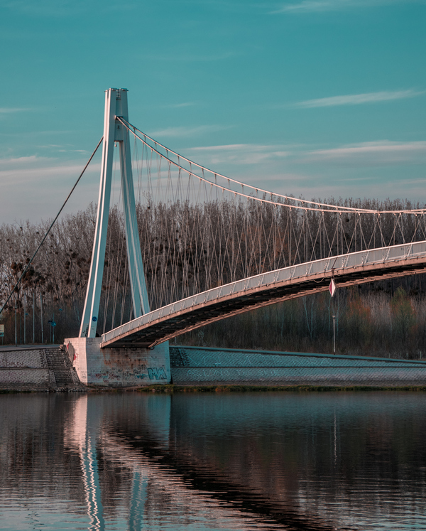 Osjeki most

Foto: Ivica Dambo

Kljune rijei: Most Drava Pogled