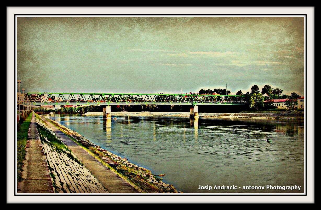 eljezniki most
Foto: Josip Andrai - antonov


