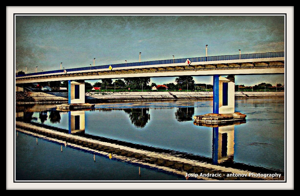 Dravski most
Foto: Josip Andrai - antonov

