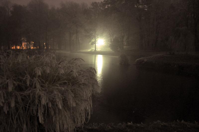 Zimska no

Foto: Dino Tijardovi

Kljune rijei: zima mraz noc magla